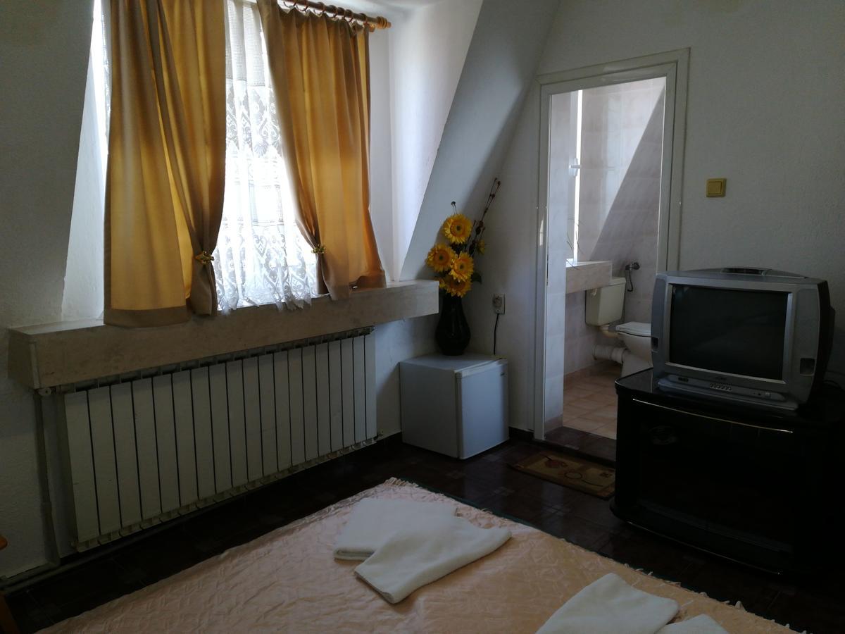 Family Hotel George Svilengrad Exterior foto